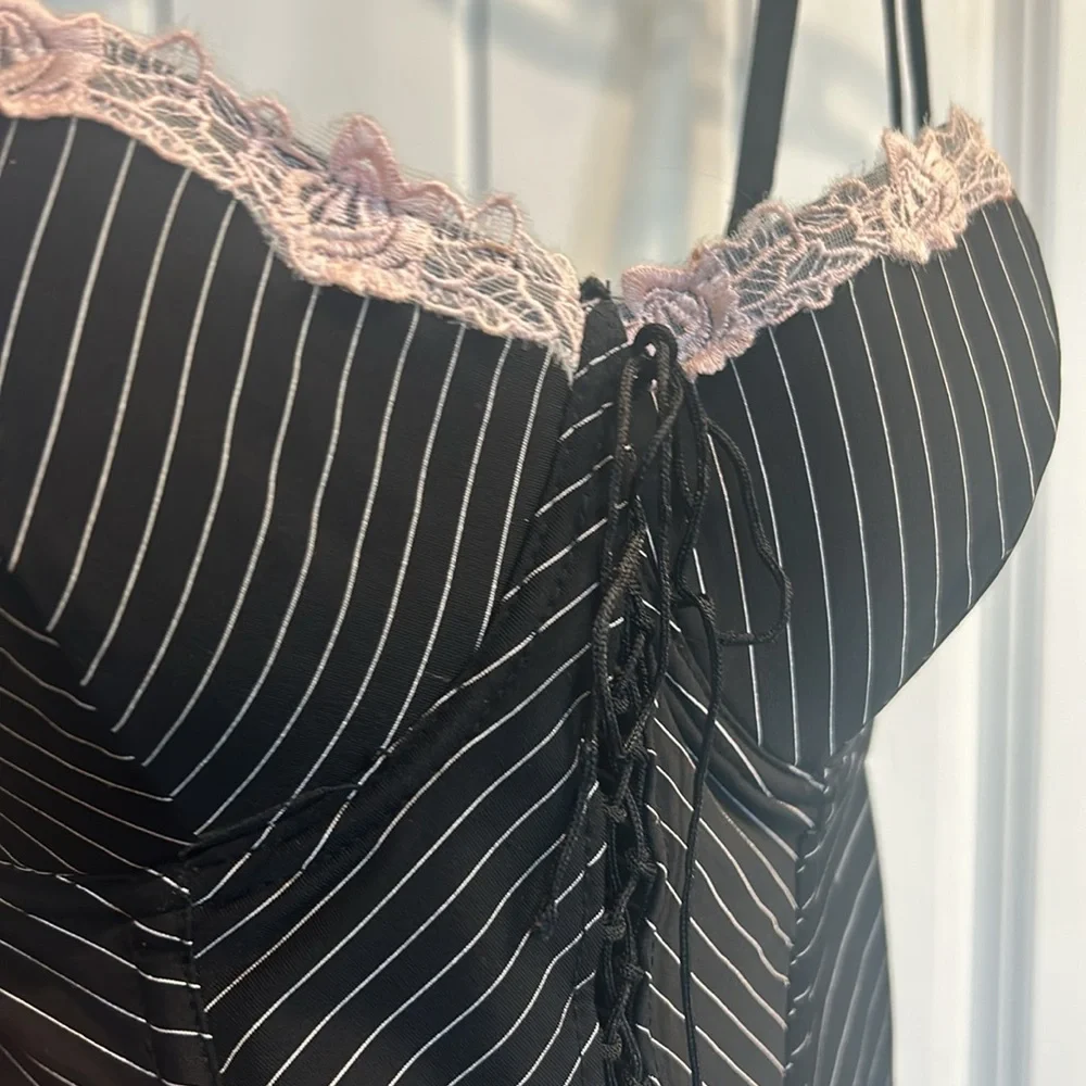 Deadstock Gothic Morbid Threads Corset - Picture 5 of 16